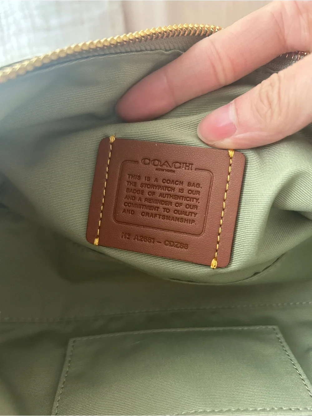 Coach new tag
